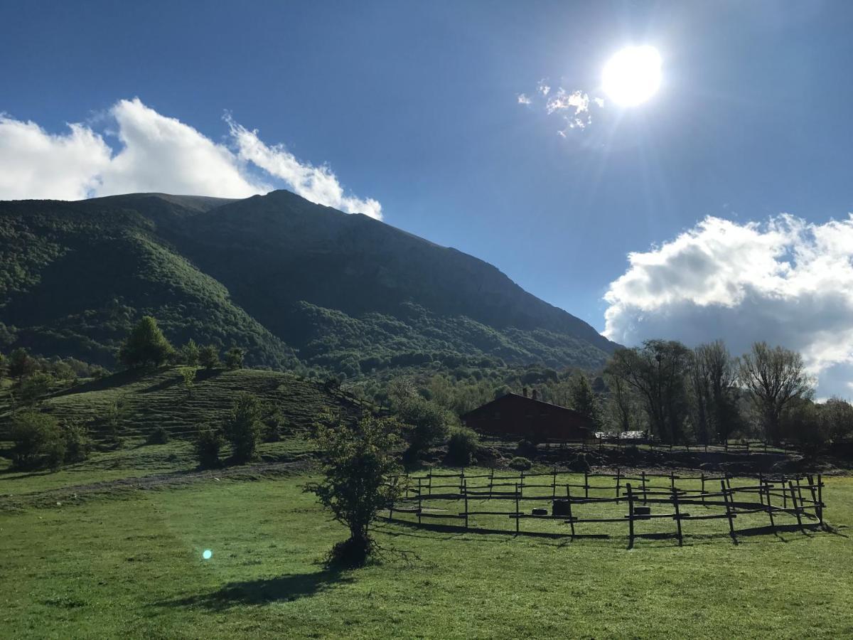 Villa La Fattoria Di Morgana Opi Exterior foto